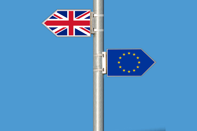 V případě brexitu bez dohody přestane v britských e-shopech nakupovat 70 % Evropanů