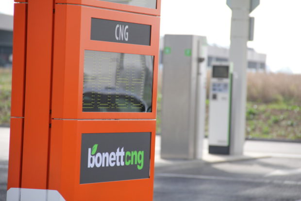 Zájem o CNG pro dopravu v Česku roste. Bonett loni zvýšil prodej o 18 procent