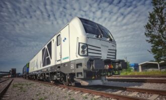 PKP Cargo International převzala lokomotivu Siemens Vectron Dual Mode do zkušebního provozu