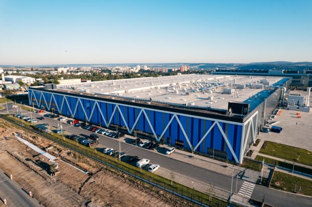 Ball investoval do závodu na výrobu plechovek v Plzni 170 milionů eur