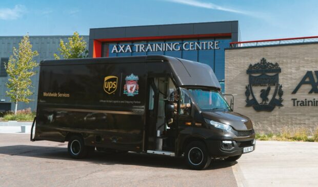 UPS je nově logistickým partnerem klubu FC Liverpool